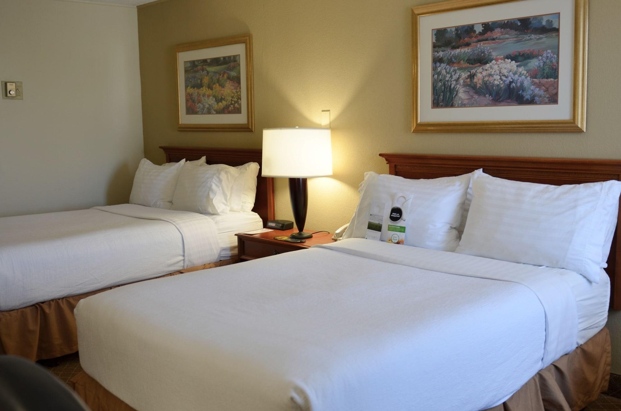 Clarion Inn Frederick Event Center Экстерьер фото