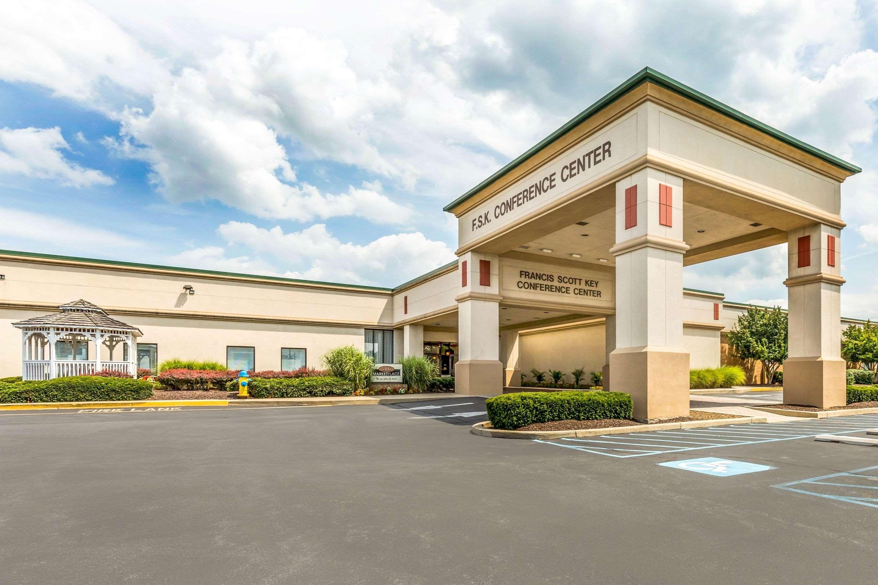 Clarion Inn Frederick Event Center Экстерьер фото