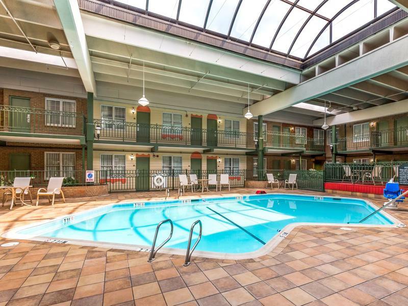 Clarion Inn Frederick Event Center Экстерьер фото